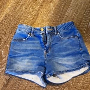 Bullhead high rise shorts